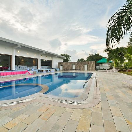 Palette - The Elegance Resort Chittorgarh Exterior photo