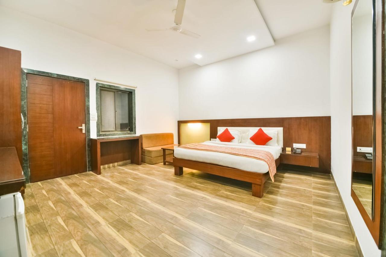 Palette - The Elegance Resort Chittorgarh Exterior photo